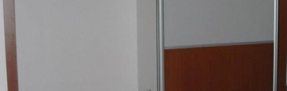 Vestavěné skříně