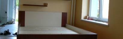 Postele
